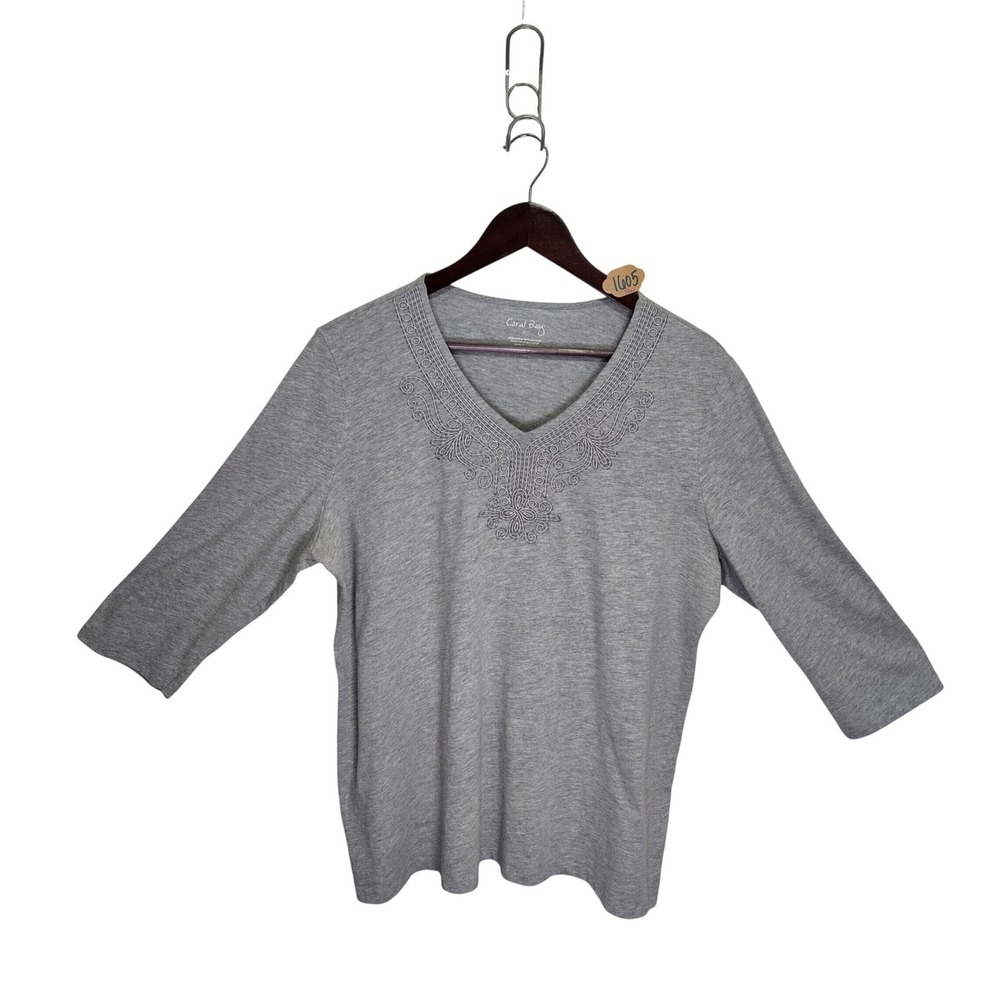 Coral Bay Womens XL Gray Embroidered V-Neck 3/4 Sleeve Knit Top RN 76235
